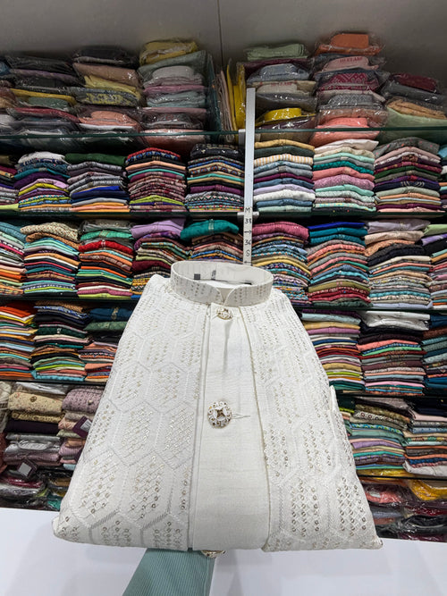 SEMI INDOWESTERN IN SHADE OFF WHITE
