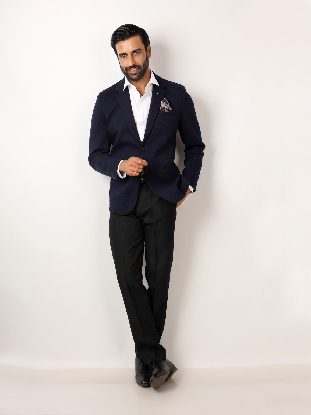 NAVY BLUE BLAZER