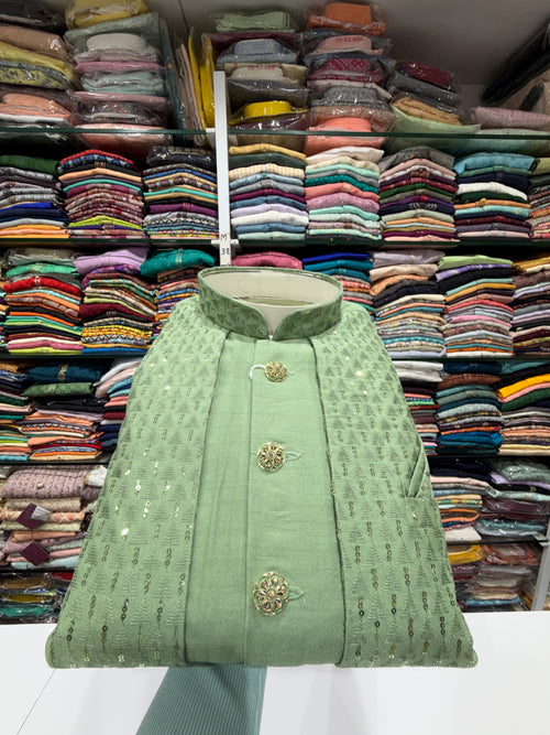 SEMI INDOWESTERN IN SHADE GREEN