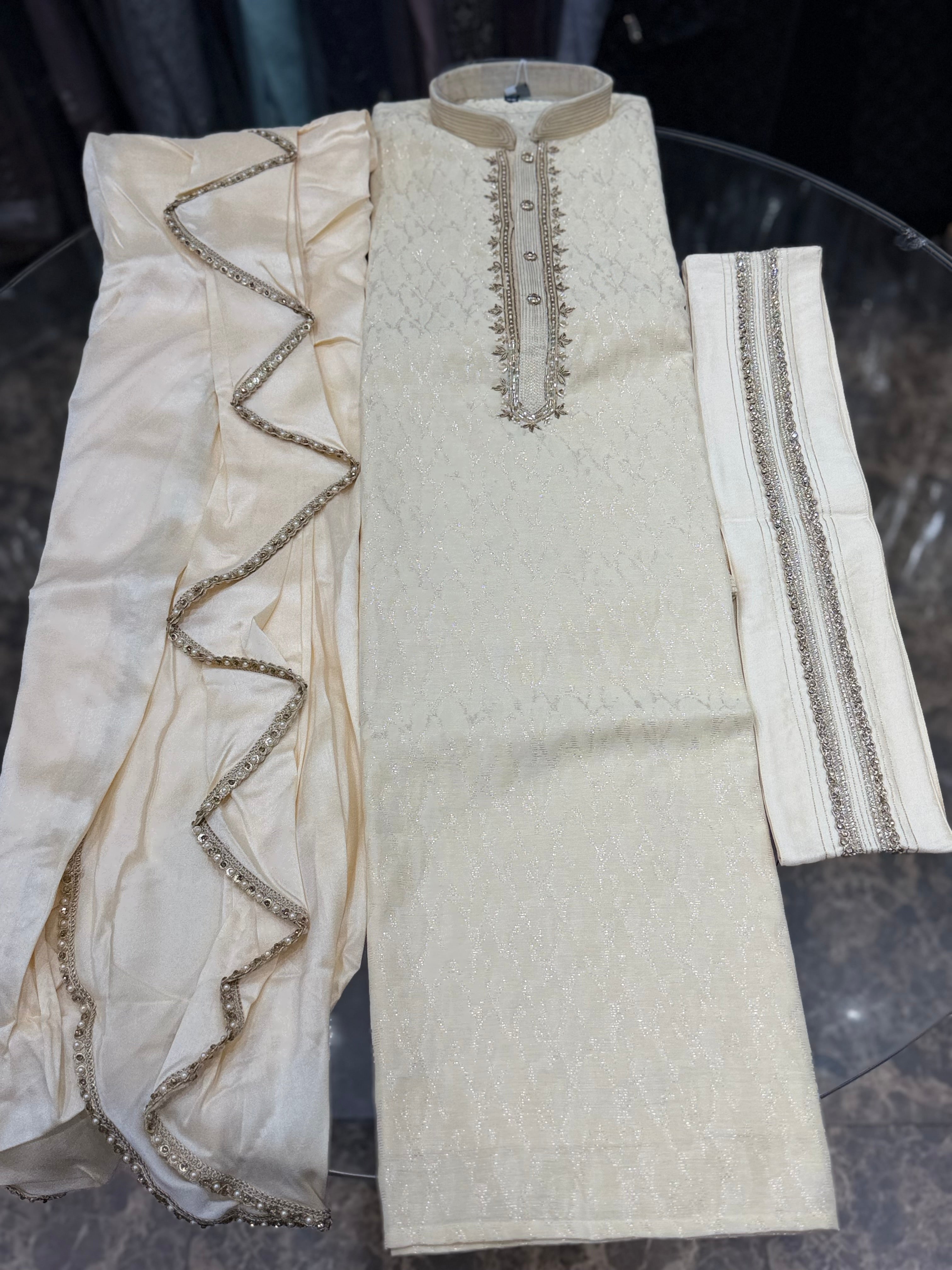 SOUTH DHOTI UPARNA KURTA
