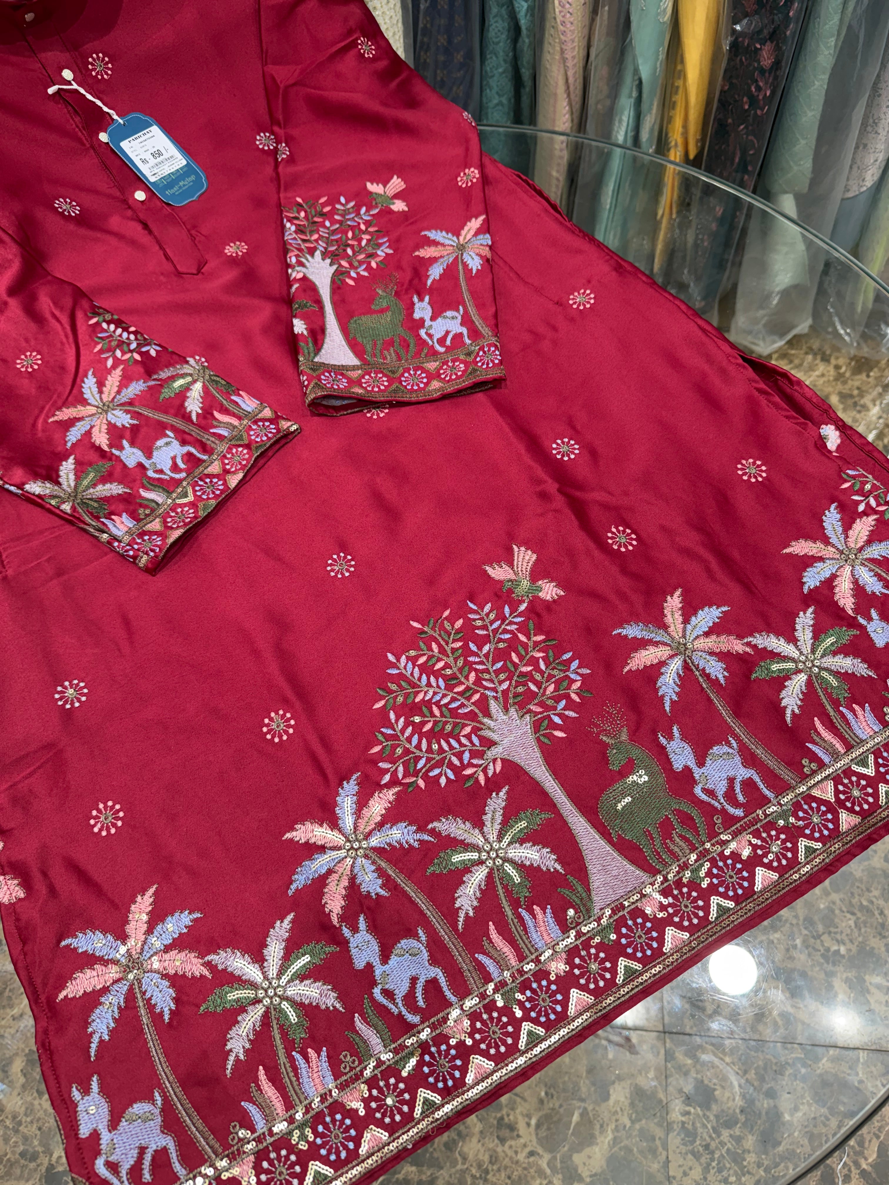 RED PANELLING KURTA