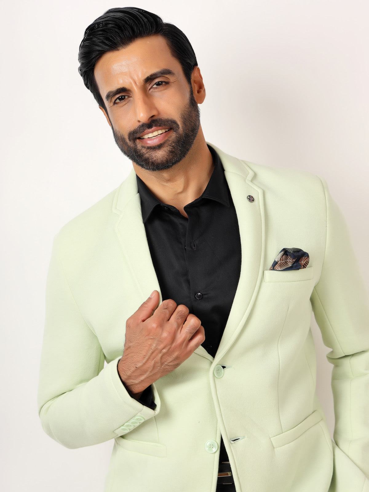PASTEL GREEN BLAZER