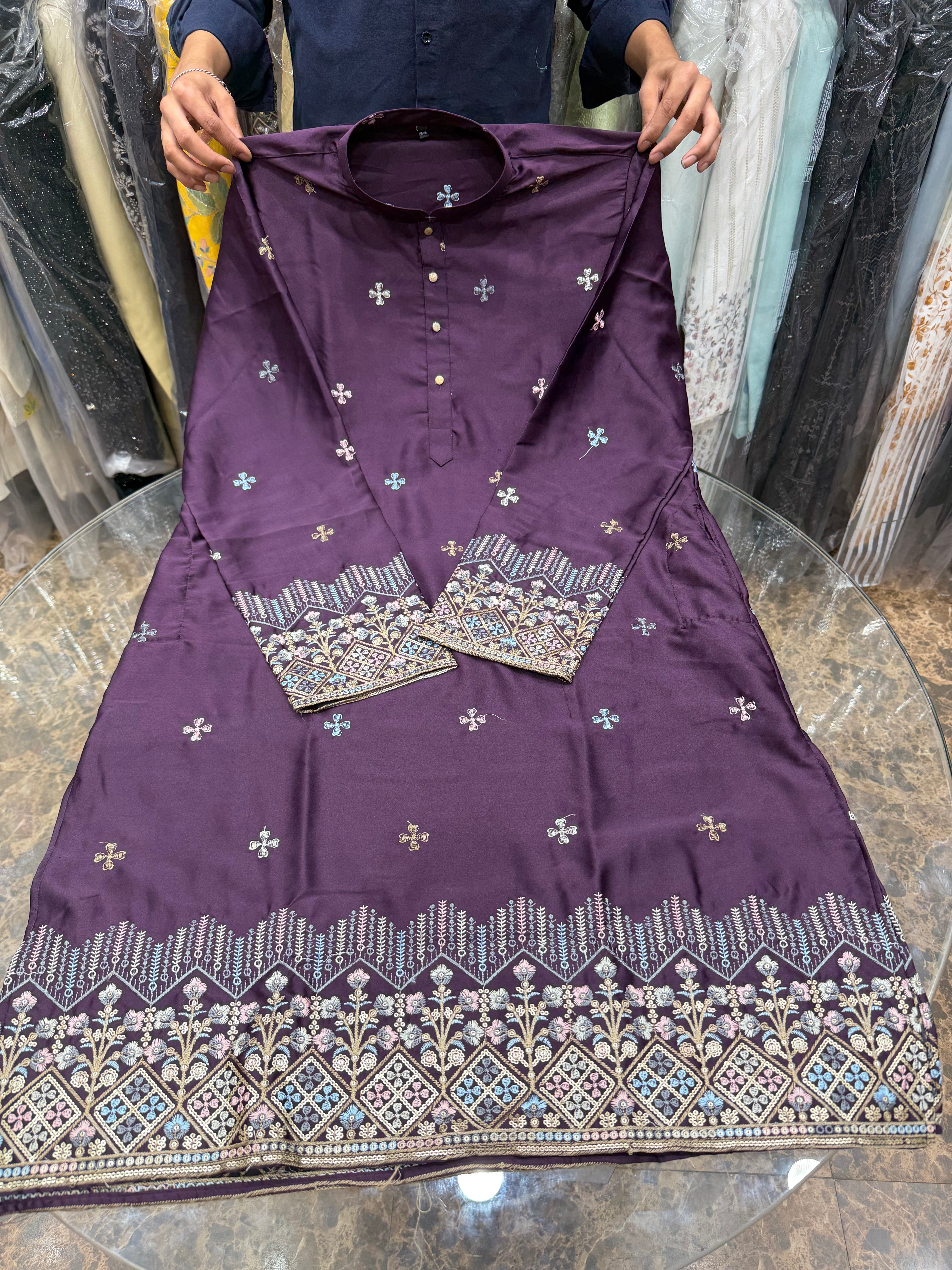 WINE PANELLING KURTHA