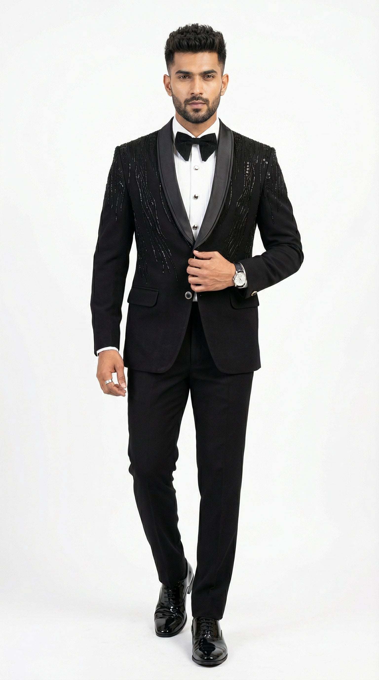 BLACK EMBROIDERED TUXEDO SET.