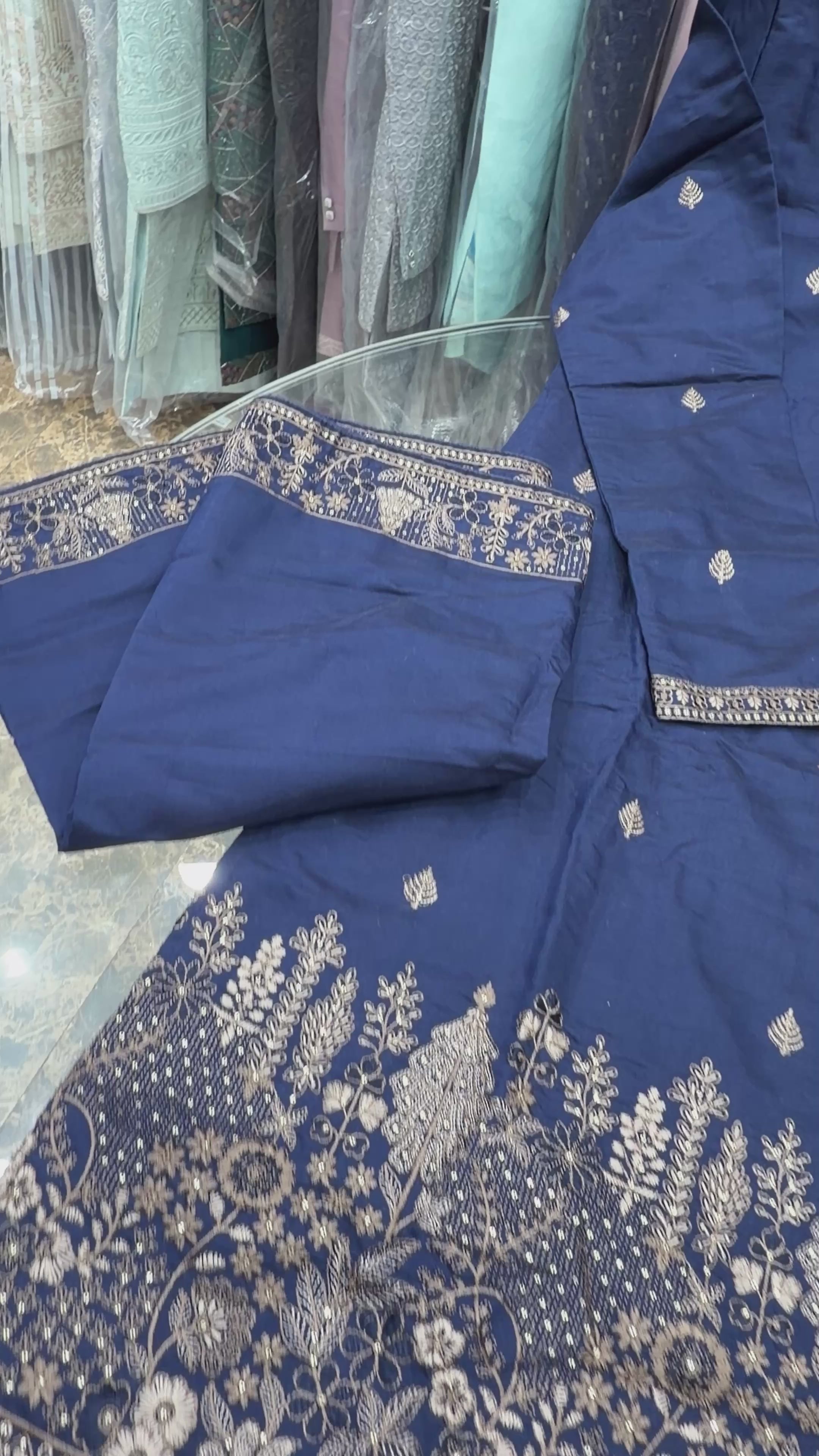 EMBROIDERED KURTA DUPATTA
